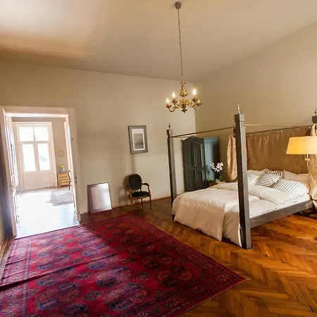 Camino Hotel apartamentowy 4*