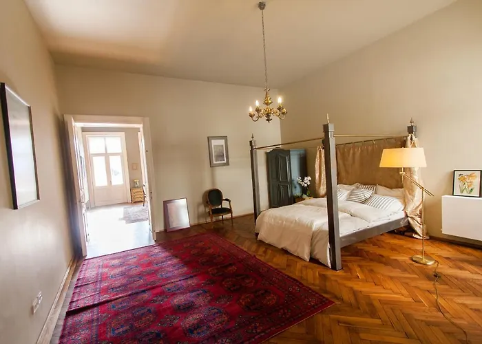 Camino Apartahotel 4*